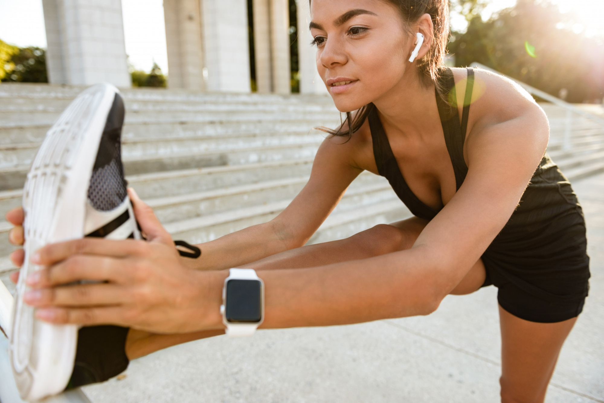 Revolutionize Your Fitness with Smart Wearables!